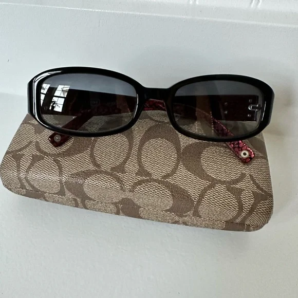 Authentic Coach Sunglasses with original case Vintage COACH Sunglasses For Women Dark Tortoise From 2016  main image 2